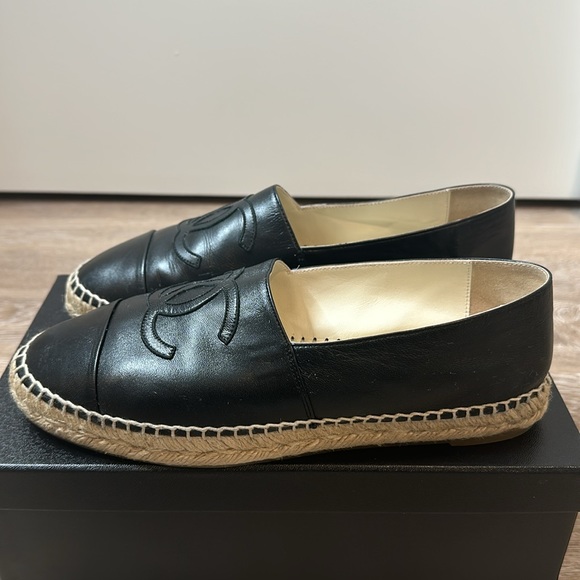 Chanel Lambskin Espadrilles Black size 39 - Picture 3 of 7